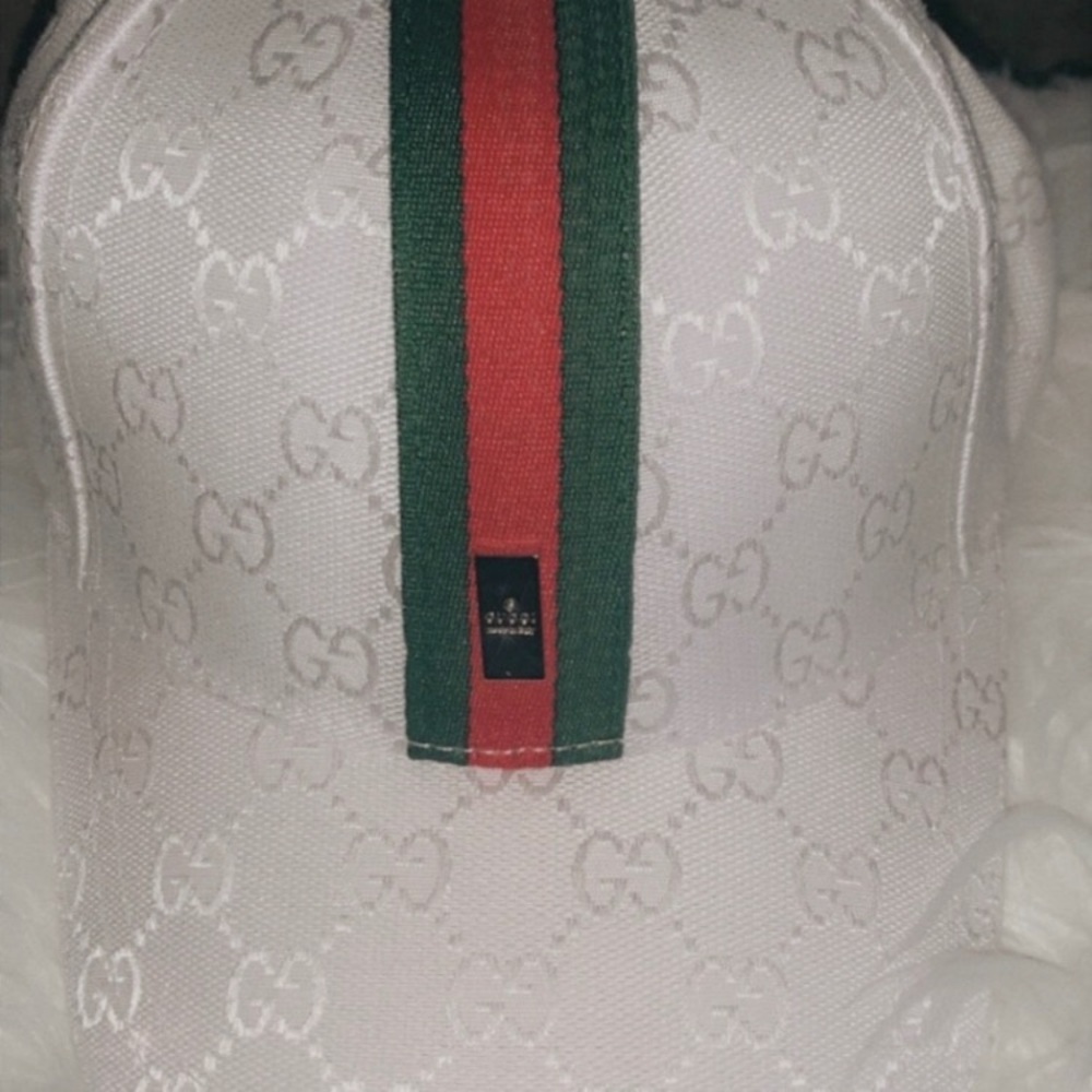 Caps - Picture 4 of 5